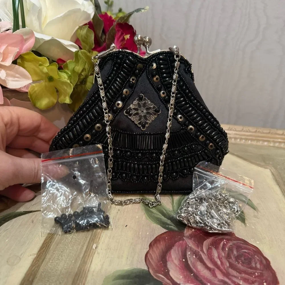 Heavily Beaded KISS Clasp Black Evening Bag Clutch Purse Wristlet Crossbody NWOT